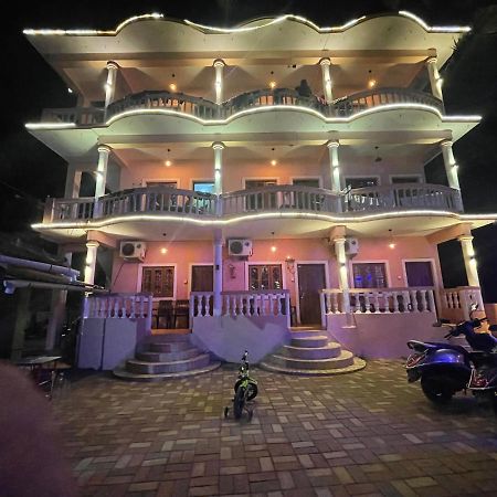 Calangute Bay Hotel Exterior foto